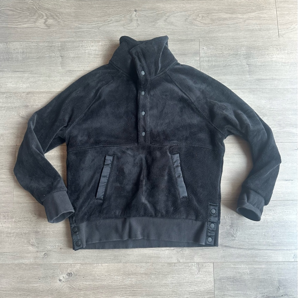 Athleta Cozy Karma Recover Snap Sherpa Sweatshirt - size medium - black GUC